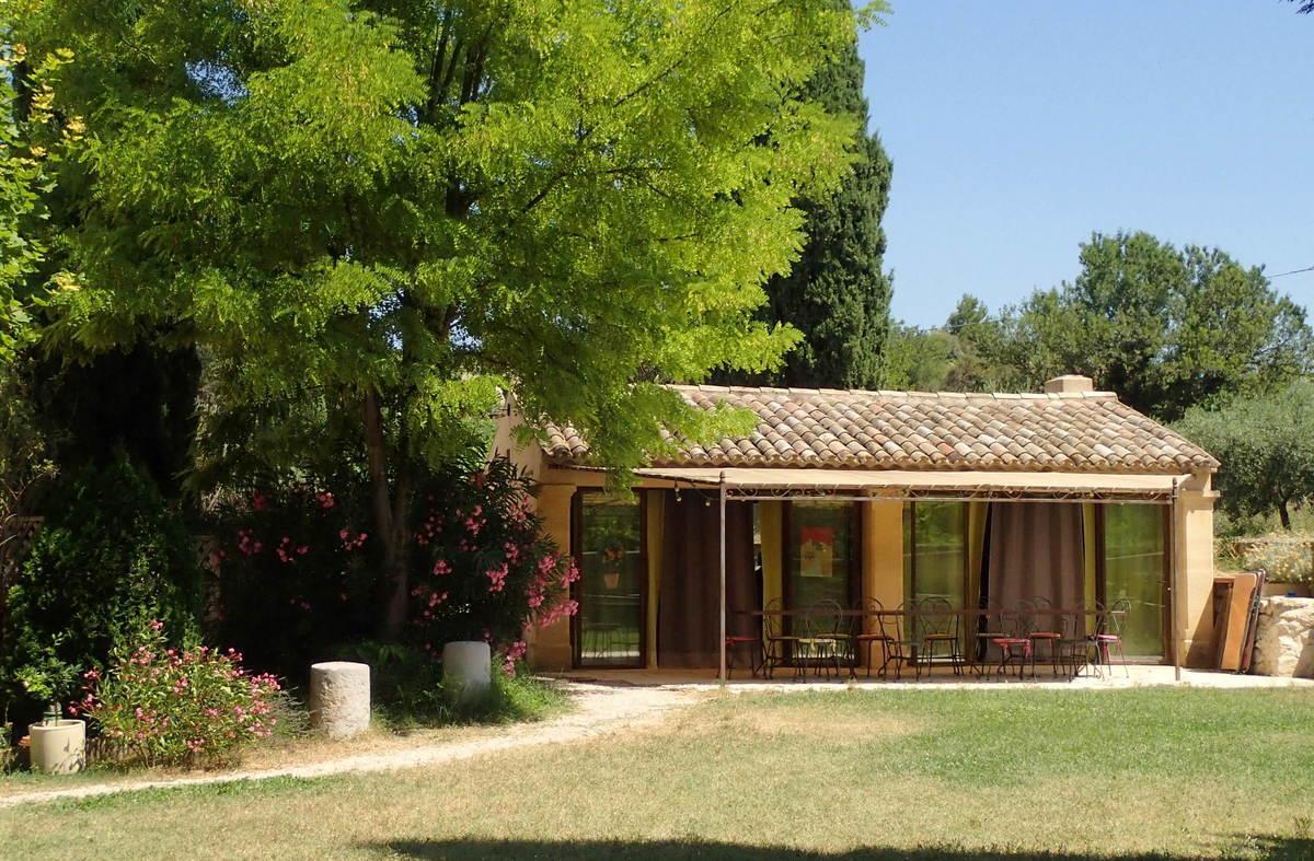 La Tuiliere En Luberon Hotel Cadenet Exterior foto